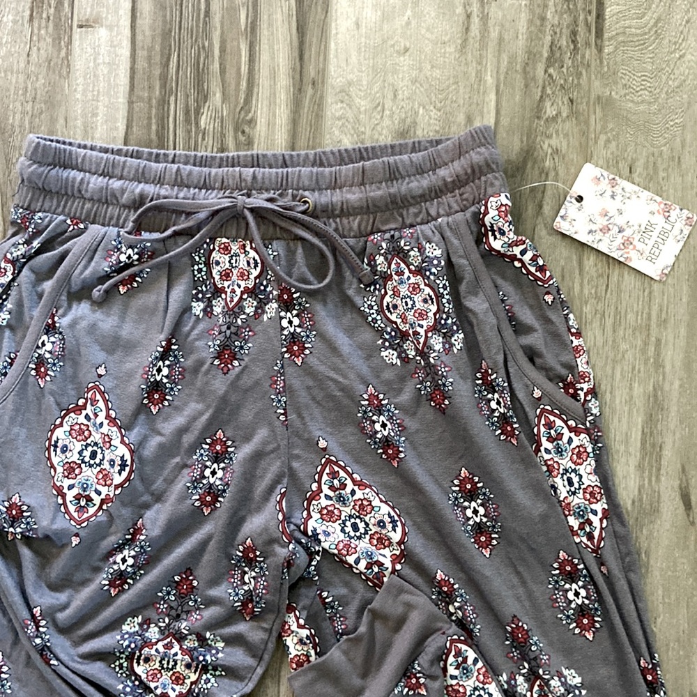 Pink republic spring jogger